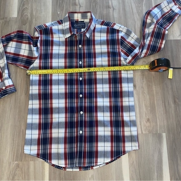 2/$25 NWOT American Rags Mens Plaid Shirt Size Small - Picture 4 of 8